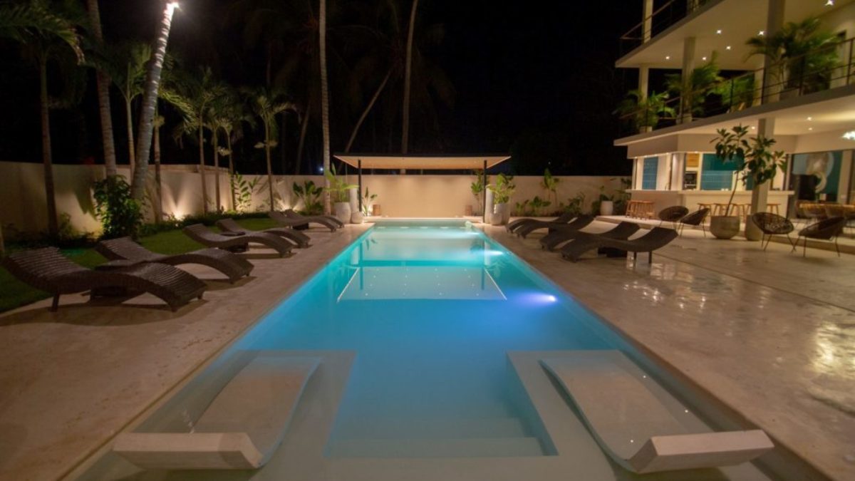 Coconut house30