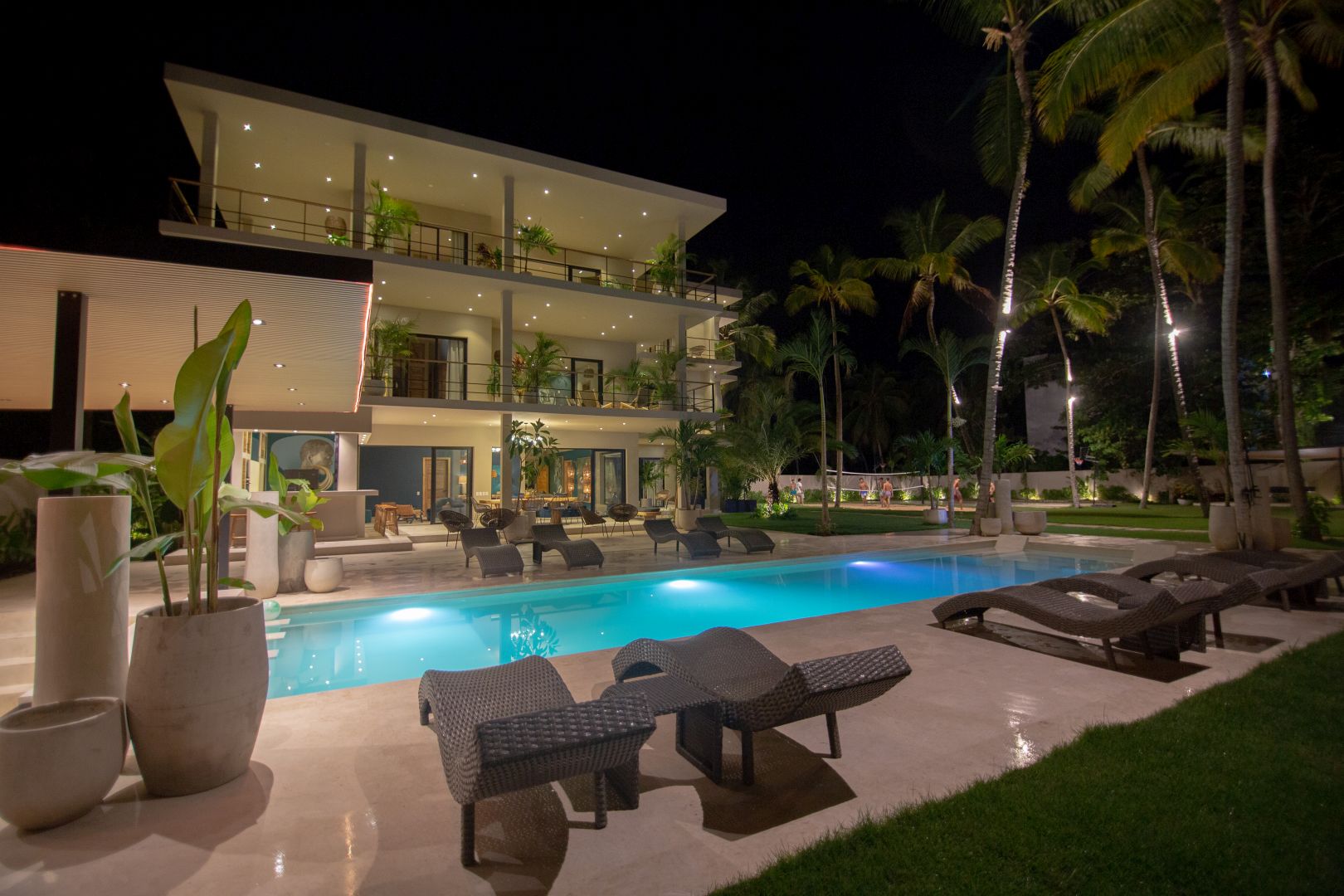 Coconut house31