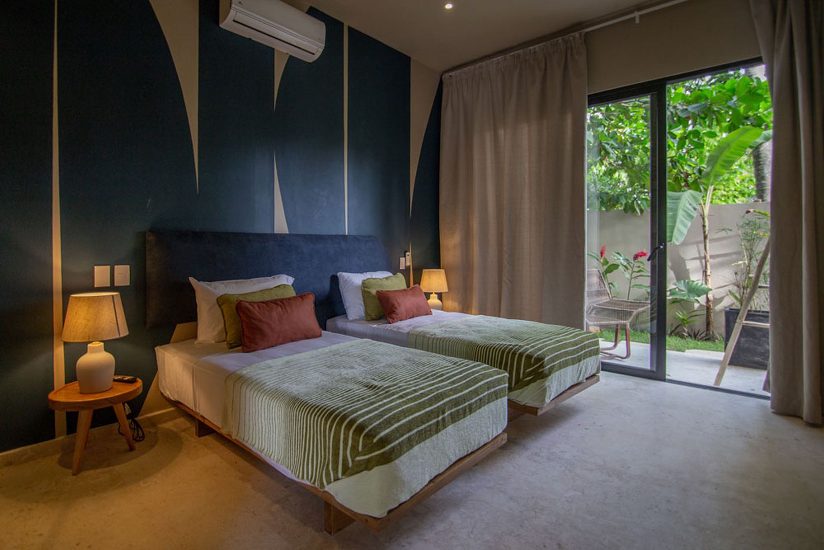Coconut house33