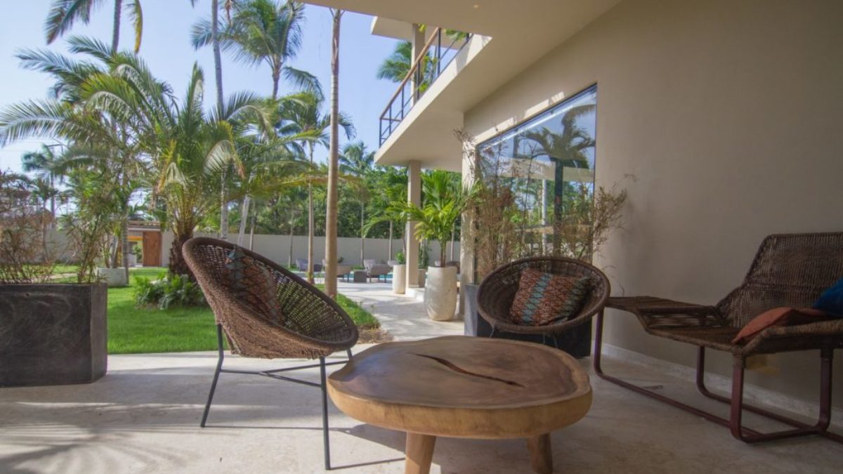 Coconut house7
