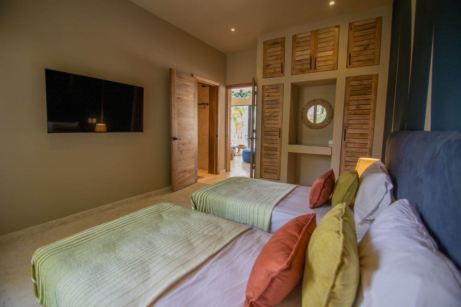 Coconut house8